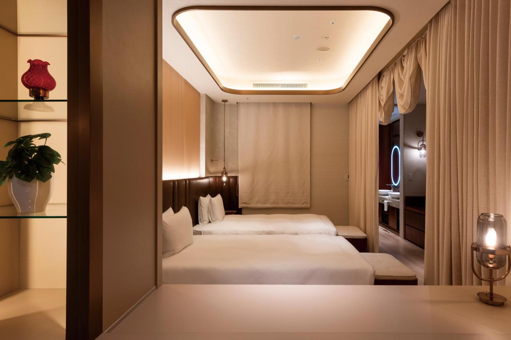 Hotel Springs Makuhari Premier Chiba Esterno foto