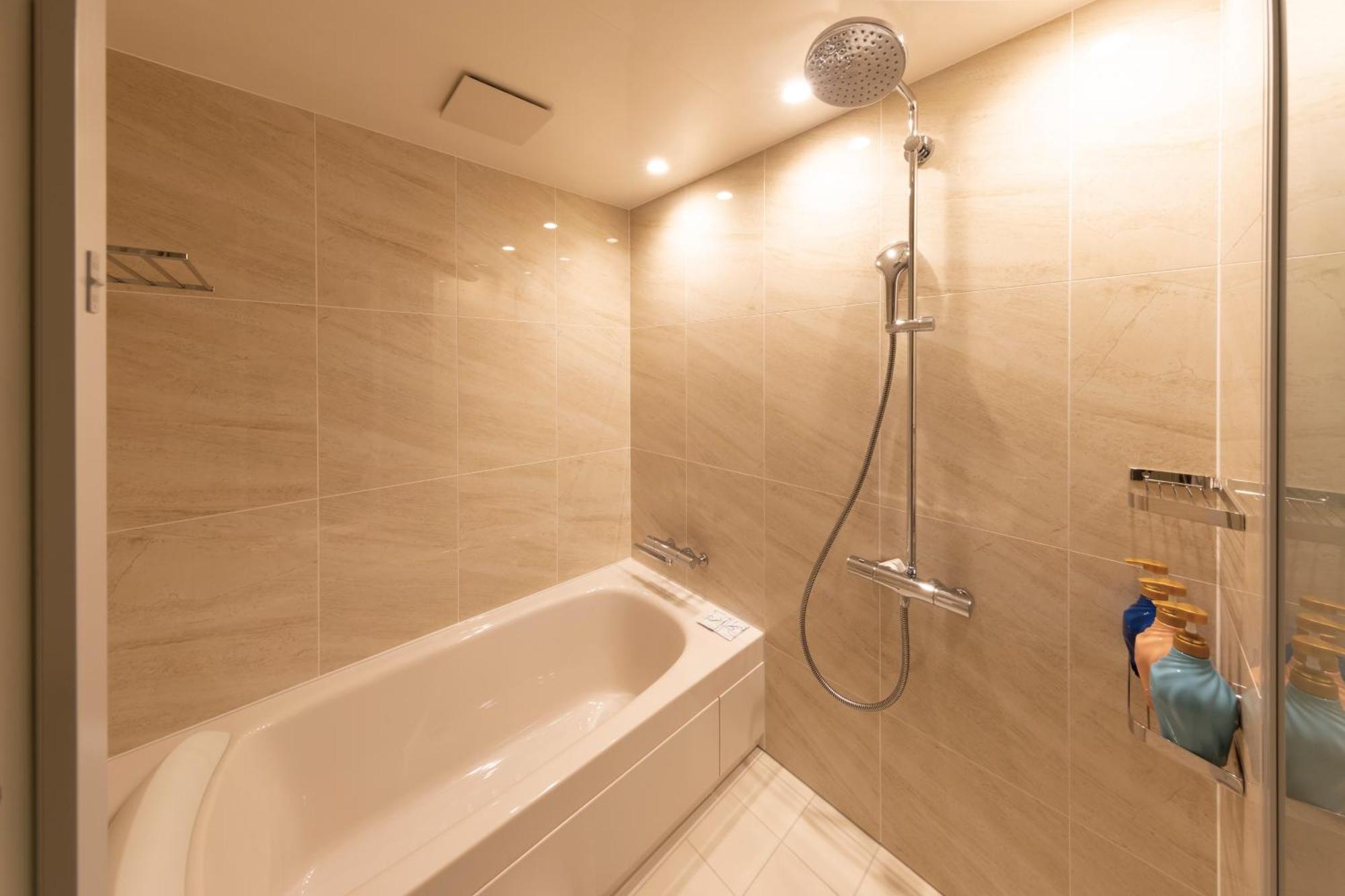 Hotel Springs Makuhari Premier Chiba Esterno foto