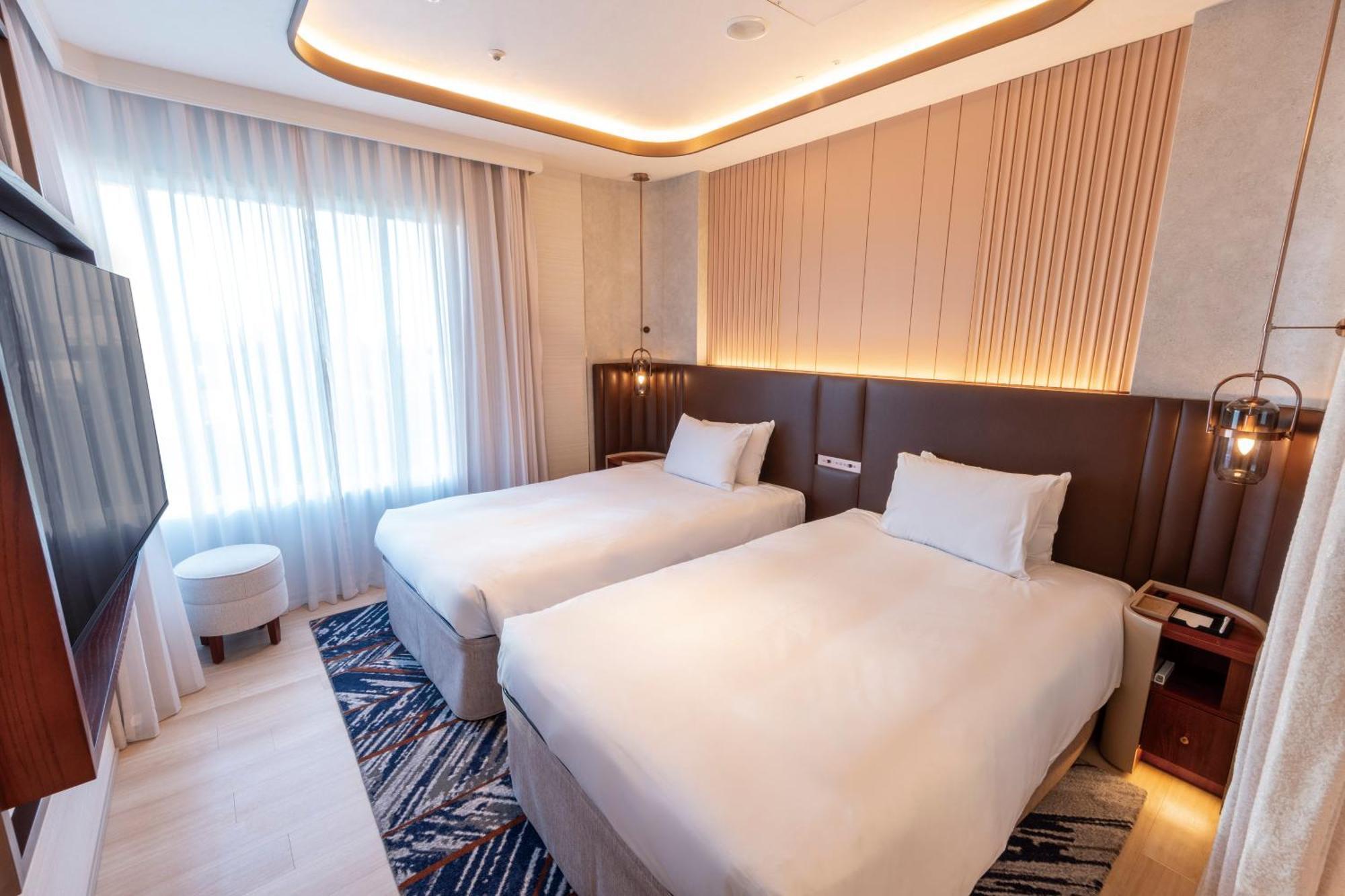 Hotel Springs Makuhari Premier Chiba Esterno foto